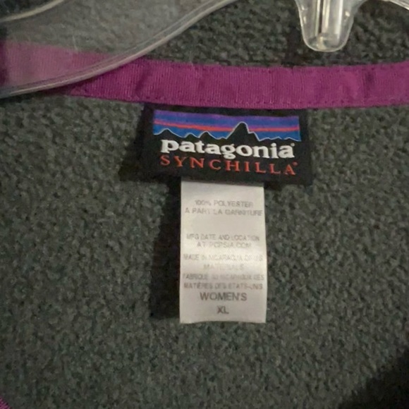 Patagonia womens pullover - Picture 3 of 3